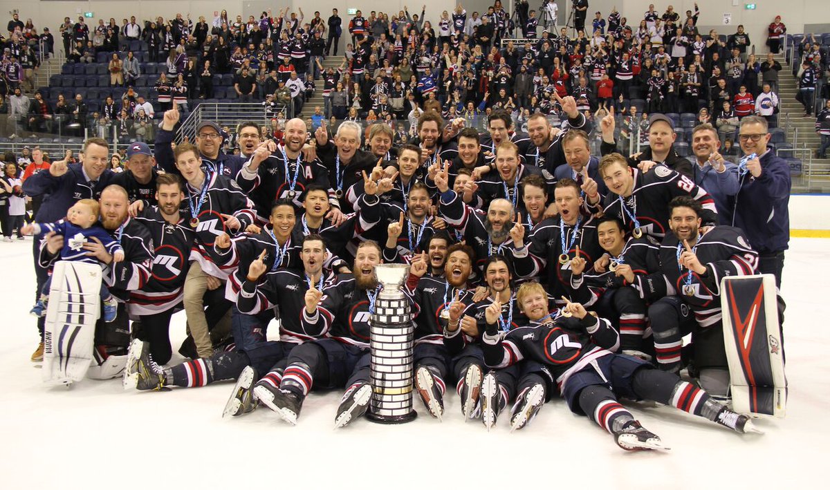 melbourneice's tweet photo. To celebrate #WorldLaughterDay, here is a cheeky little throw back to when we brought the #GoodallCup back home to Melbourne! Winners are grinners! Lots of joyous laughter was had that day, we just wanted to thank you all again for sharing such a fantastic, happy moment with us! https://t.co/RVY5LKGkEJ