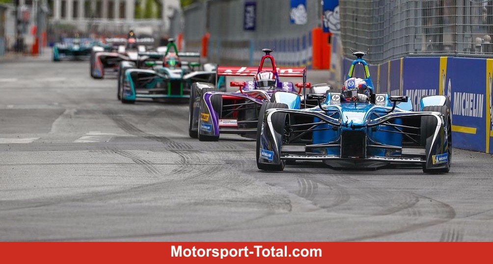 MST_Formelsport's tweet photo. Formel-E-Boom: Darum kommen BMW, Porsche und Mercedes #FormulaE @bmwmotorsport @Porsche @Mer https://t.co/Nlu3Mf8Z7u https://t.co/t4LuWtPAUZ