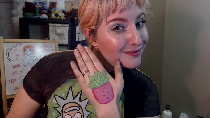 SUUUUUPER fun body painting tonight! Huge thanks to @HapPond for the Rick &amp; Morty art, @Ponds_Kairos42