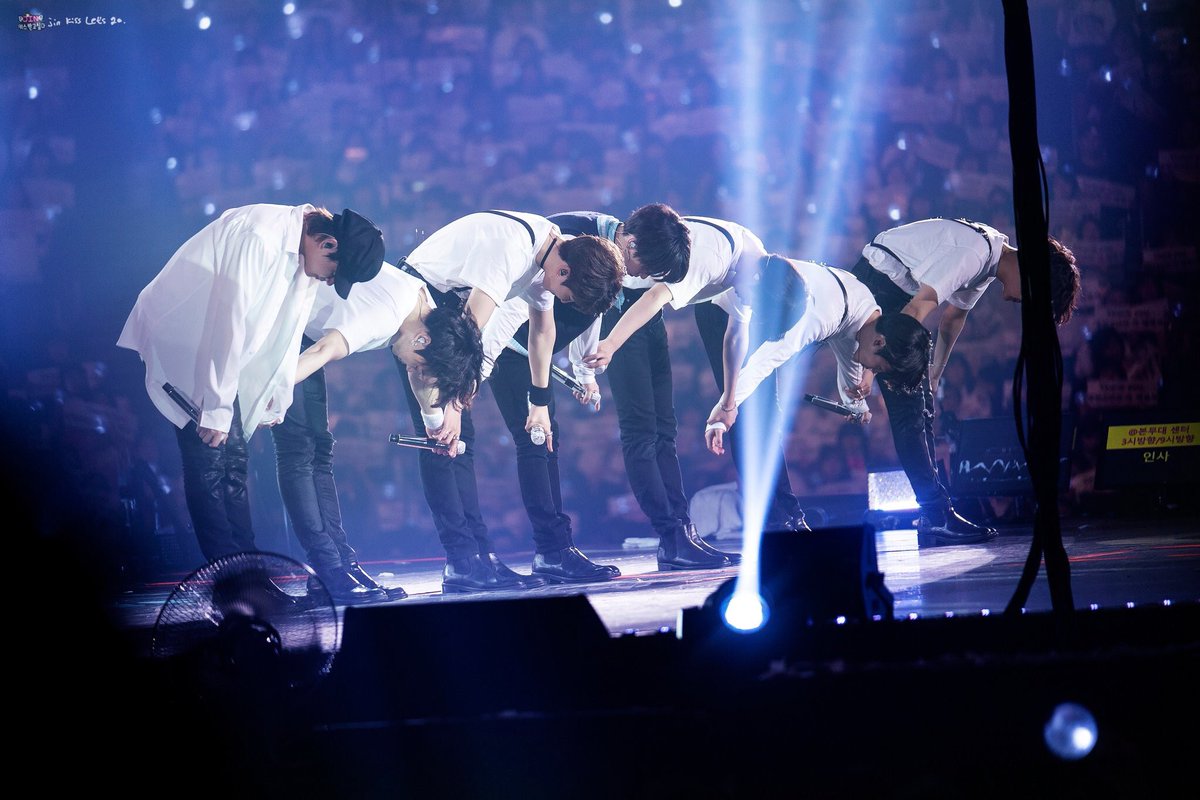 ppngkoss's tweet photo. มันเป็นไปได้มั้ยที่เราจะรักใครมากๆทั้งๆที่ยังไม่เคยเจอกัน รักแบบไม่ได้อยากครอบครองอ่ะ แต่รักแบบอยากเห็นเค้าประสบความสำเร็จเรื่อยๆ รักแบบอยากดูแลอยู่ข้างๆในวันที่เค้าทุกข์ใจ ทำไมถึงทำให้รักได้มากขนาดนี้นะ555555 @BTS_twt 
#PremiosMTVMiaw #MTVLAKPOPBTS #MTVBRKPOPBTS https://t.co/OyPsEbMqU7