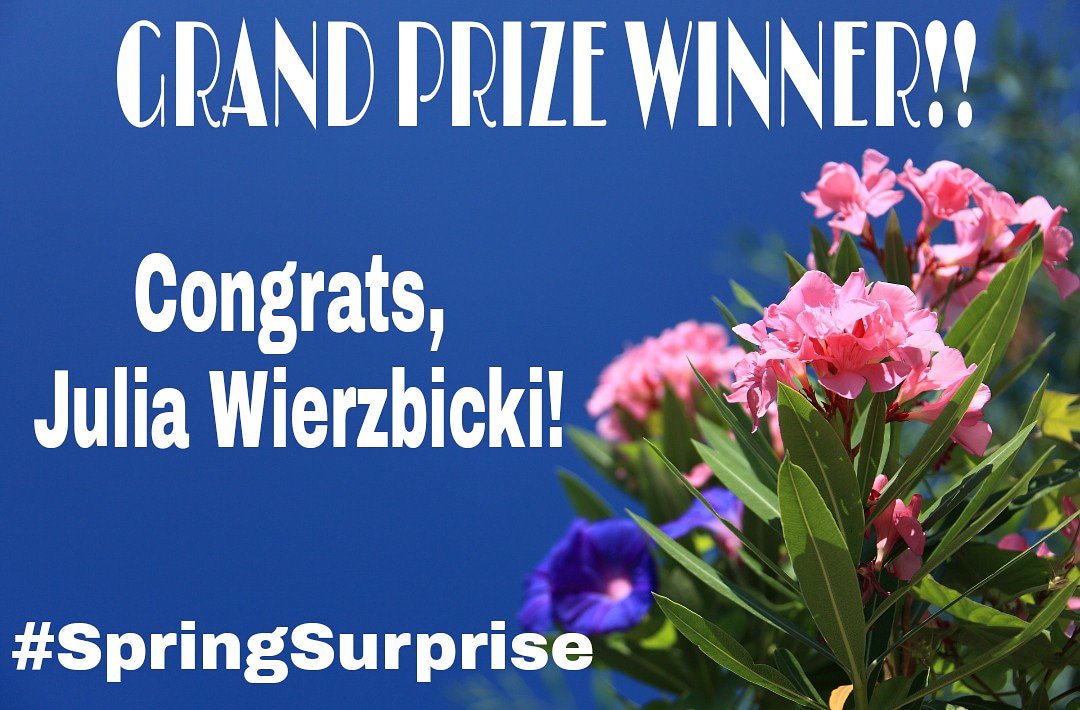 birdaileen's tweet image. Congratulations to the GRAND PRIZE WINNER of the #LightTrilogy #SpringSurprise Giveaway, Julia Wierzbicki! 🎉🤗