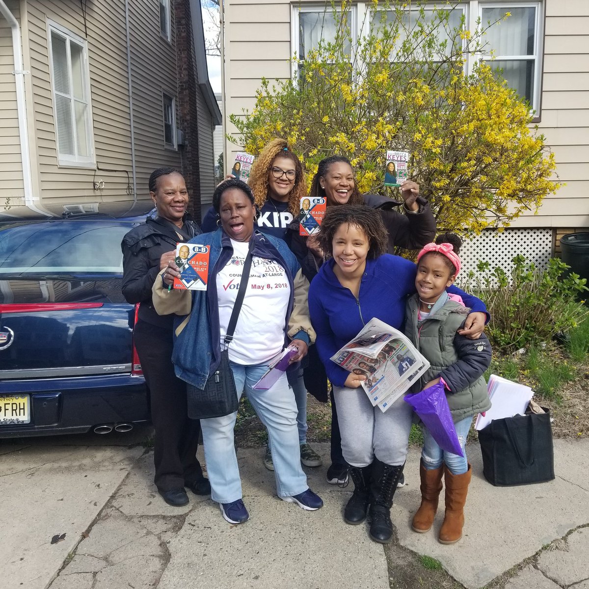 Keyes4Council's tweet photo. Who run the world? Girls...Women!
 This is us showing our youngest canvasser that women can do anything just as well as men. 
We must inspired &amp; empower our young girls to run for office!
https://t.co/DFmLSRgxjN.
#ElectMecca 
#Keyes4Council 
#Vote-1C https://t.co/B3qXwxGRQF