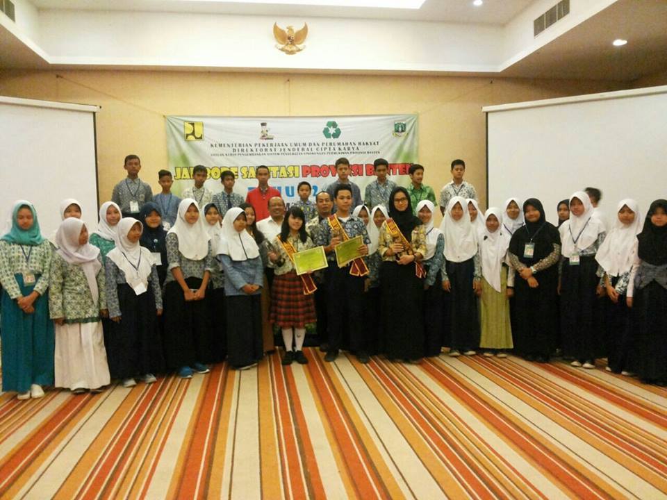 AlMusyak's tweet photo. kangen teman -teman  duta sanitasi  provinsi banten 2016 @dutasanitasibanten https://t.co/iEXKQ1oAgX