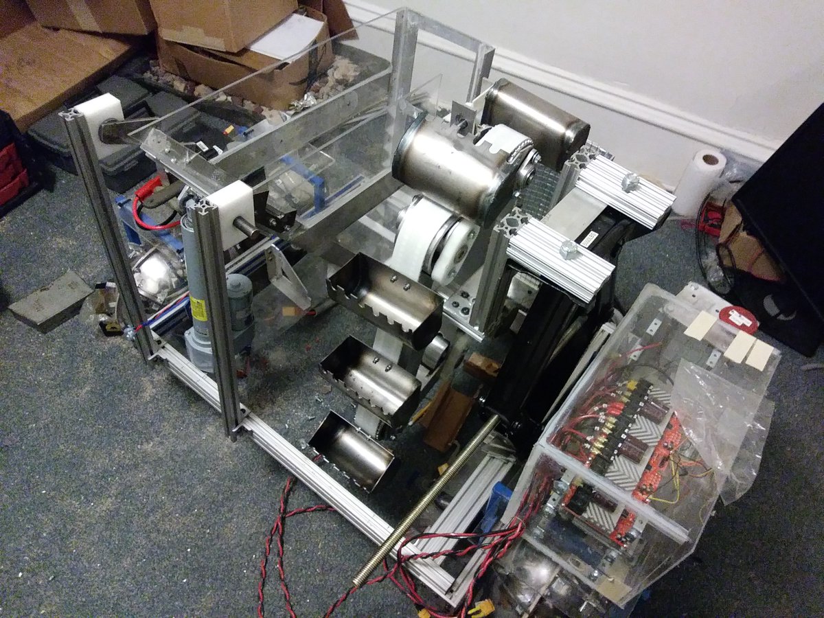 Blasterbotica's tweet image. The RMC team has implemented its concepts to the robotic design! The 2018 Capstone Design Showcase at Colorado School of Mines (formerly Trade Fair) was a success with great feedback!