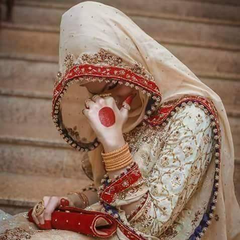 its__pari's tweet photo. ایک وقت تھا دو ڈھائی لاکھ میں شادی ہوجاتی تھی اب ڈیڈھ لاکھ میں صرف دلہن تیار ہوتی ہے۔😢😖😔😕😒 https://t.co/zrbw5fcKJo