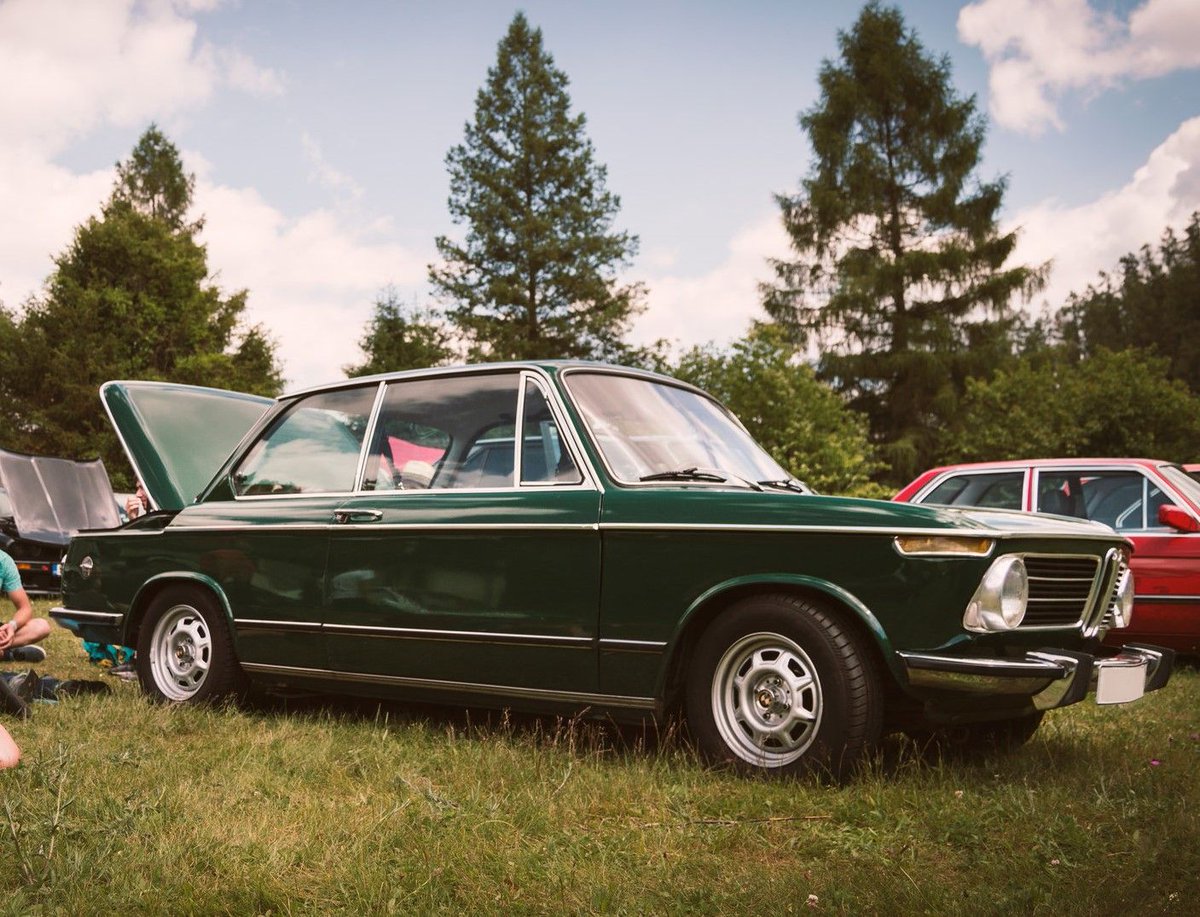 classic_bmw's tweet photo. #MayDay can only mean one thing... The start of summer! Which means ideal weather for driving Classic Cars! #BMWorld #BMW2002 https://t.co/hUok9xbW7e