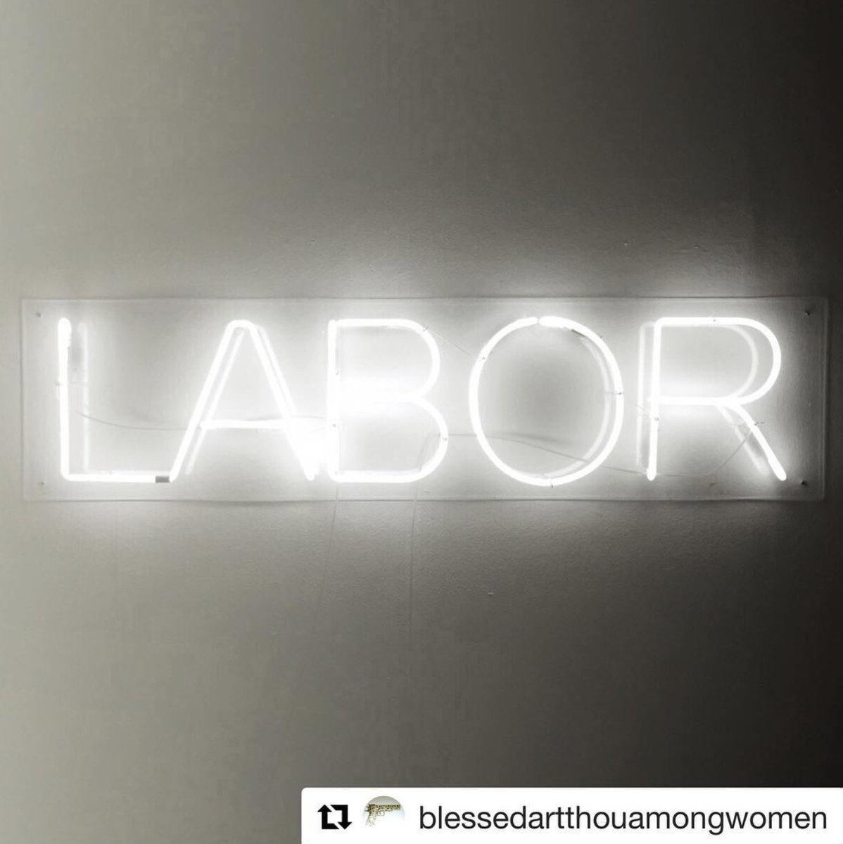 nikkiluna's tweet photo. “Society views domestic labor as women’s responsibility and assumes that it is a donation they should make to the economy.” - Tanya Schechter
My neon piece #Labor #women #unpaidwork #reproductivelabor #unlearnpatriarchy https://t.co/3mUmaGEZqj