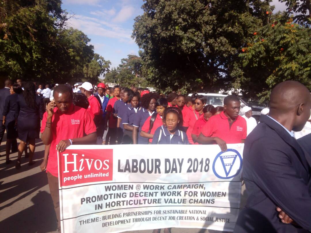 hivosrosa's tweet photo. Hivos Southern Africa Zambia and Young Women's Christian Association (YWCA) are today supporting 30 farm workers of York Farm to take part in commemorating Labour Day 2018. @KettySimasiku https://t.co/XWmRYSqk97