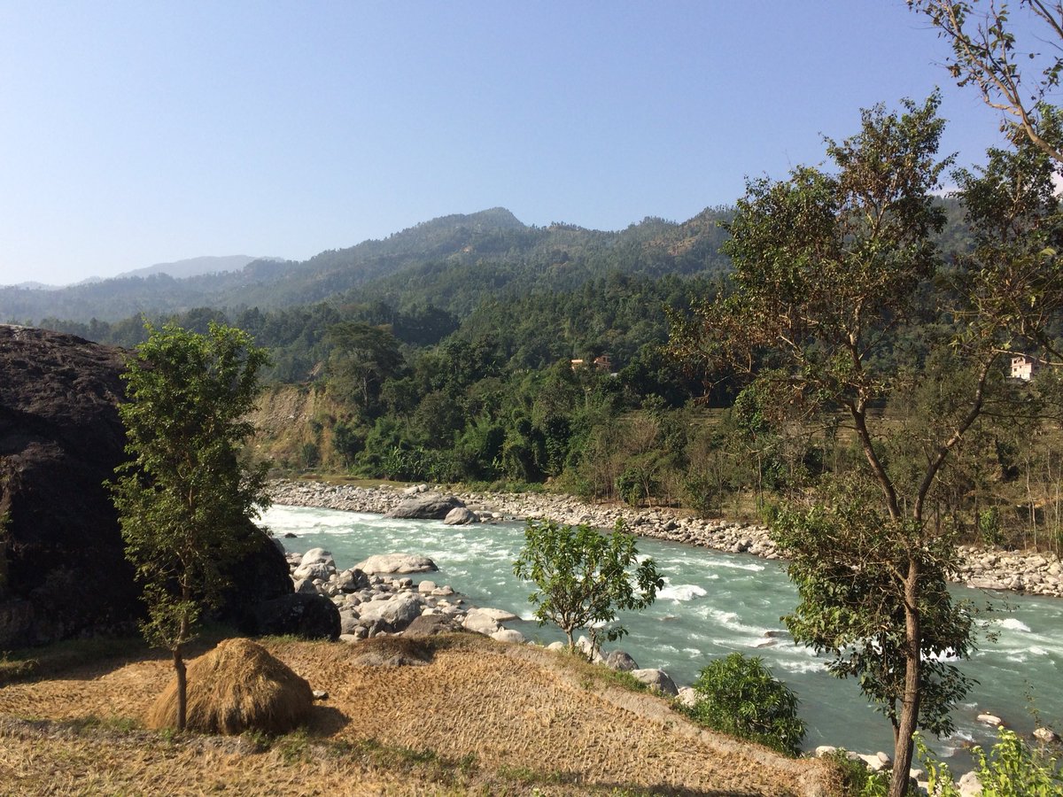 PathToHimalayas's tweet photo. #travelling to #Langtang #Nepal #Himalayas #Mountains #Trekking #Asia #Nature #Travel #Trekking #hiking #backpacking #wanderlust #BUCKETLIST #photography https://t.co/9gew2xdJeY