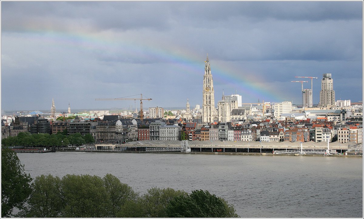 Good Morning Everyone !  Have a  awesome day ! Happy 1st of May ! 🌼🌼
Listen to <a href="/PowerFunkRadio/">Power Funk Radio</a>  on  js-data.net ! Live from #Antwerp  #Belgium
Tune in and feel the funk ! 🎶🎧🎶