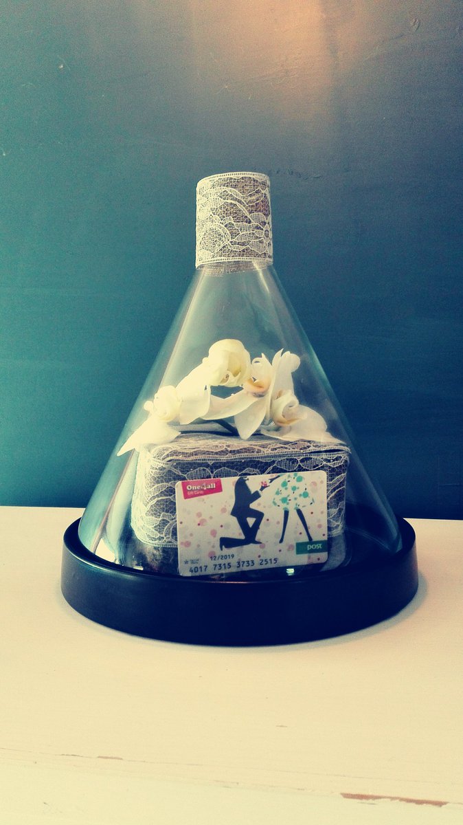 shoest10's tweet photo. #weddings #gifts #ideas #flowers by @flor_affair https://t.co/ctfZ0smk6G
