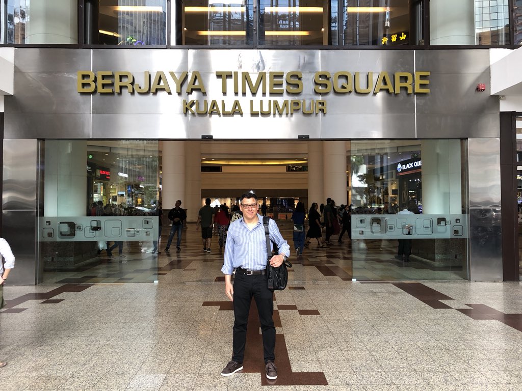 wonder what the Malaysians think about the big game on Sunday <a href="/TimesSquareKL/">Berjaya Times Square</a> <a href="/cardiffcity/">Debbie Edwards</a>