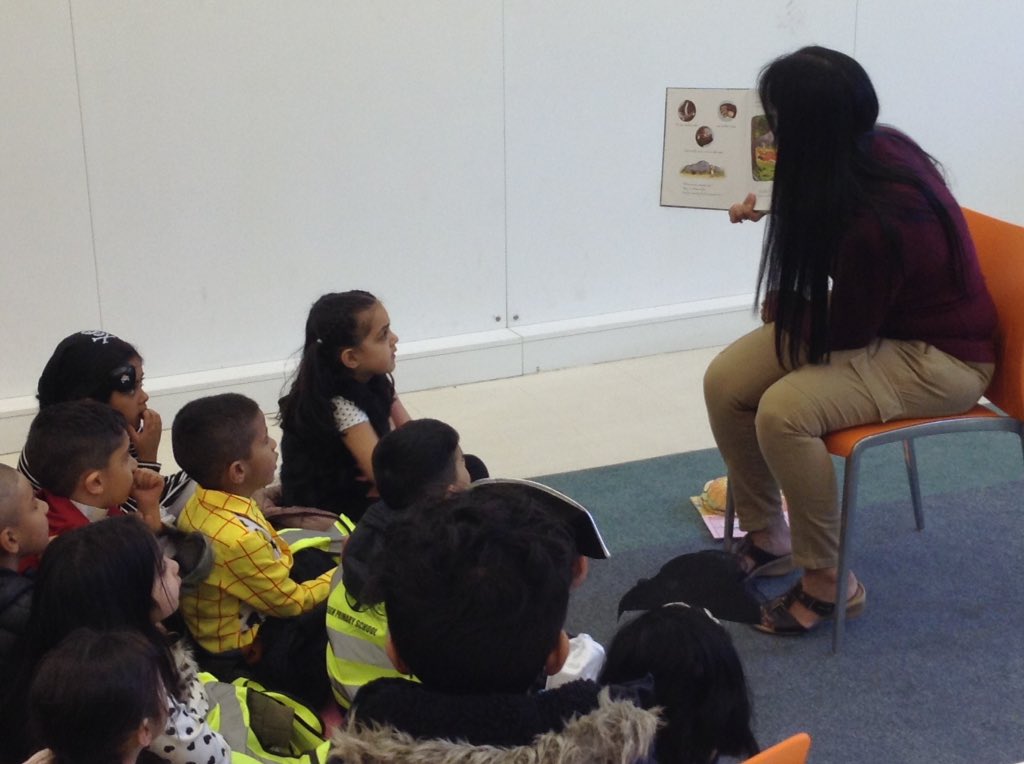 LeighPrimary's tweet photo. RB have arrived at Ward End Library for a story session. We hope to look for books about Pirates and books by the author Julia Donaldson. #literacy #birminghamlibraries #wardendlibrary #readingforpleasure #EYFS https://t.co/l1dynSldTn