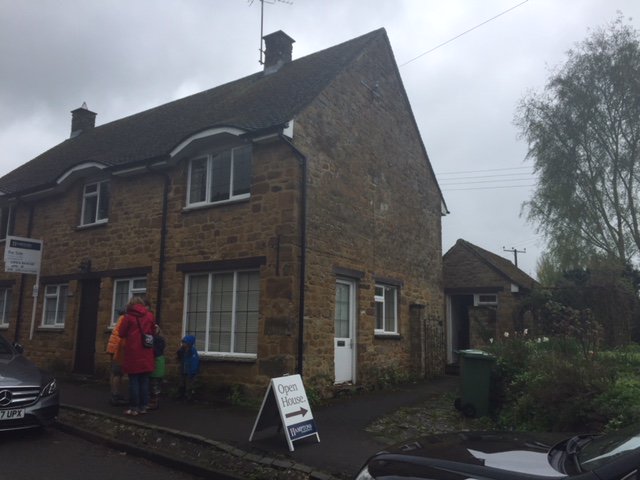 HamptonsBanbury's tweet photo. We had a busy #open house campaign on Saturday at The Old Stores. 18 visitors and 3 offers so far #bigopenhouse
Shame it was raining! https://t.co/ky4qZBI9An