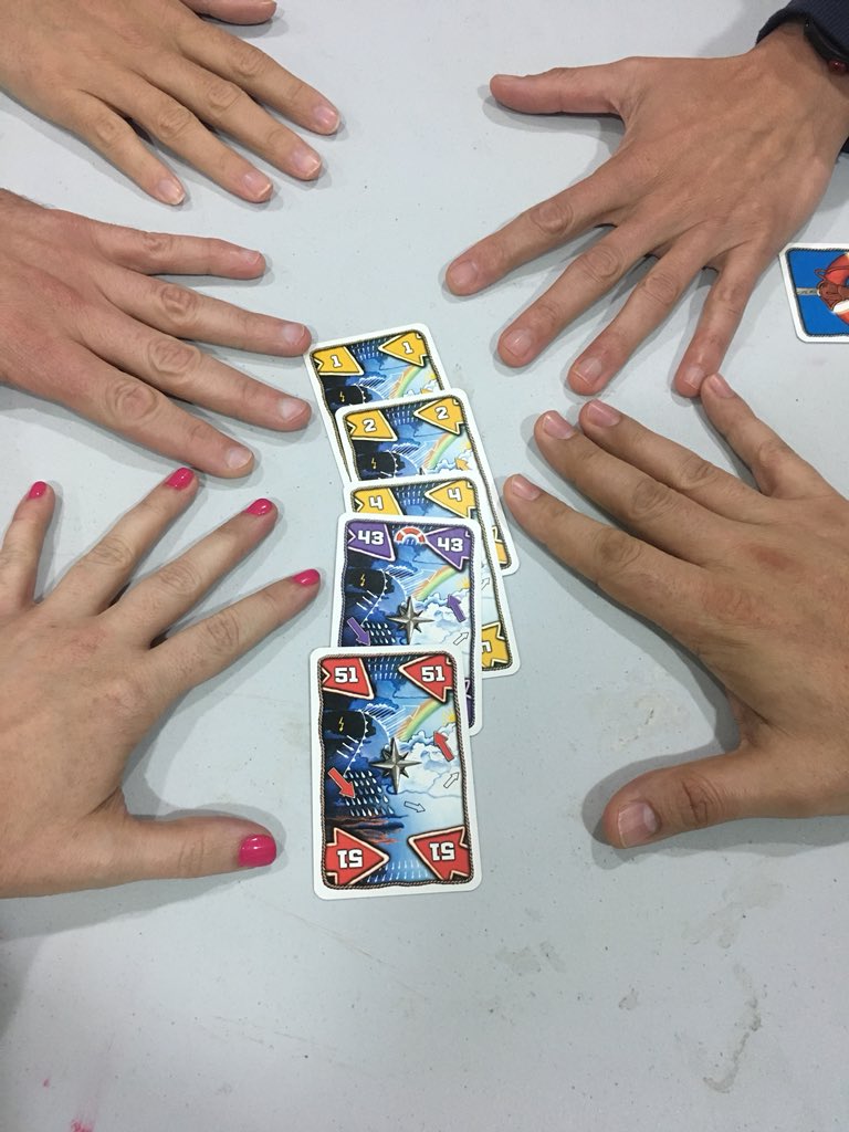 mami_meeple's tweet photo. Difícil abrazar a todo el mundo. Pero a vosotros os mando un abrazo telepático. Venga. Todos a la vez:
STOP!!
Y...
🧠🌈🧠🌈🧠FOCUS🧠🌟🧠🌟🧠
#ZL2018
#DeMind
@akeroak @Dei_nos @calamar_ @jorgenieva https://t.co/g96unbBnV7