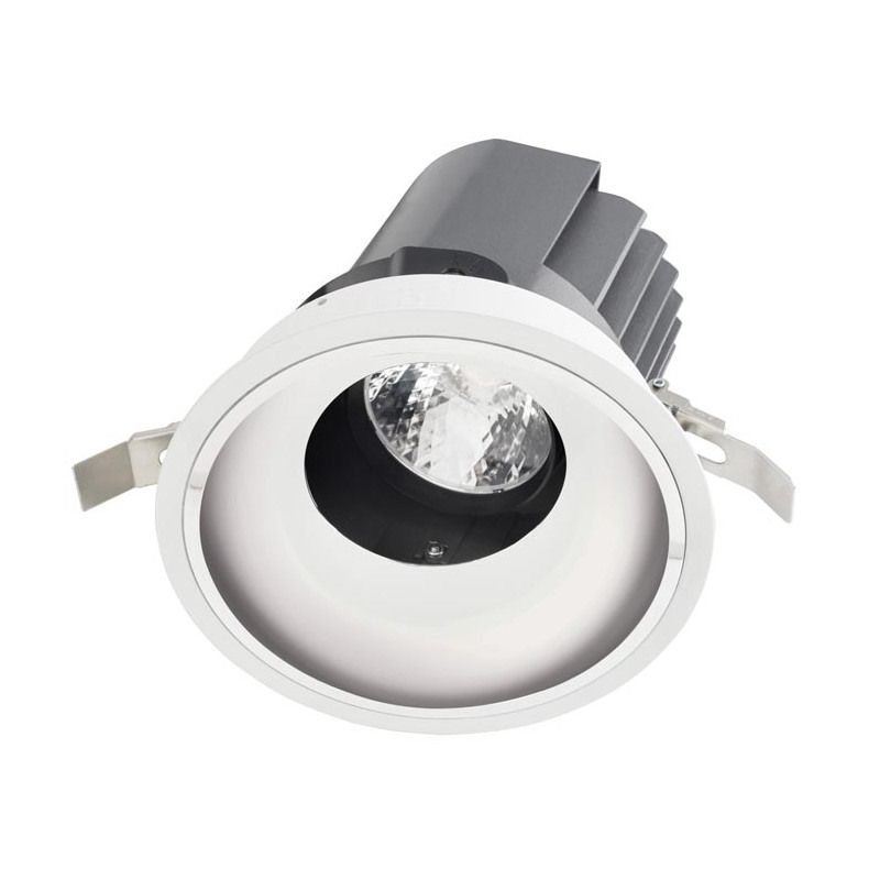 AOMLightingLtd's tweet image. “SIA ADJUSTABLE GRAN LED DOWNLIGHT” #leddownlights #commerciallighting #aomlighting buff.ly/2HHJQGn