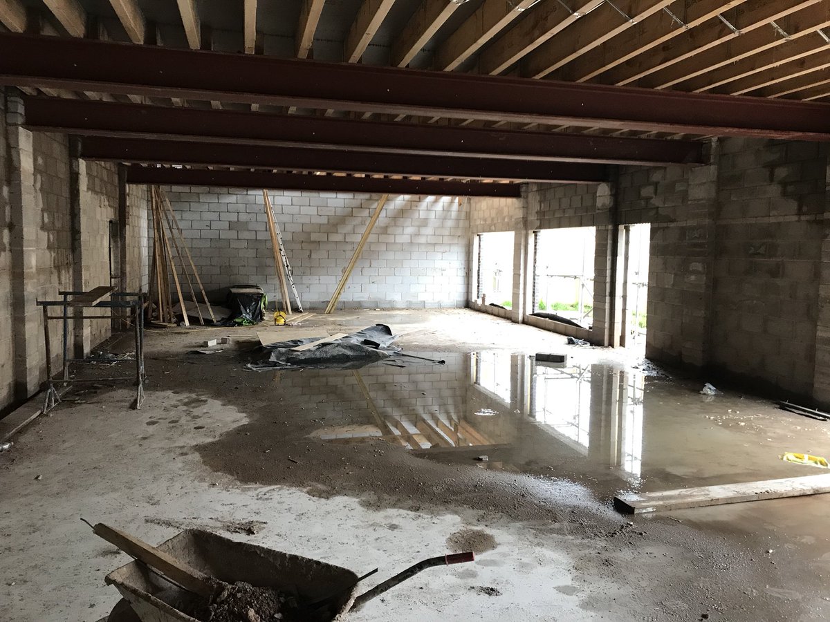 EcobriteUK's tweet photo. Purpose built showroom to come! #manchester #uk #lights #led #yellingtimber #citycentre #welovemanchester https://t.co/VDMmmG4hBH