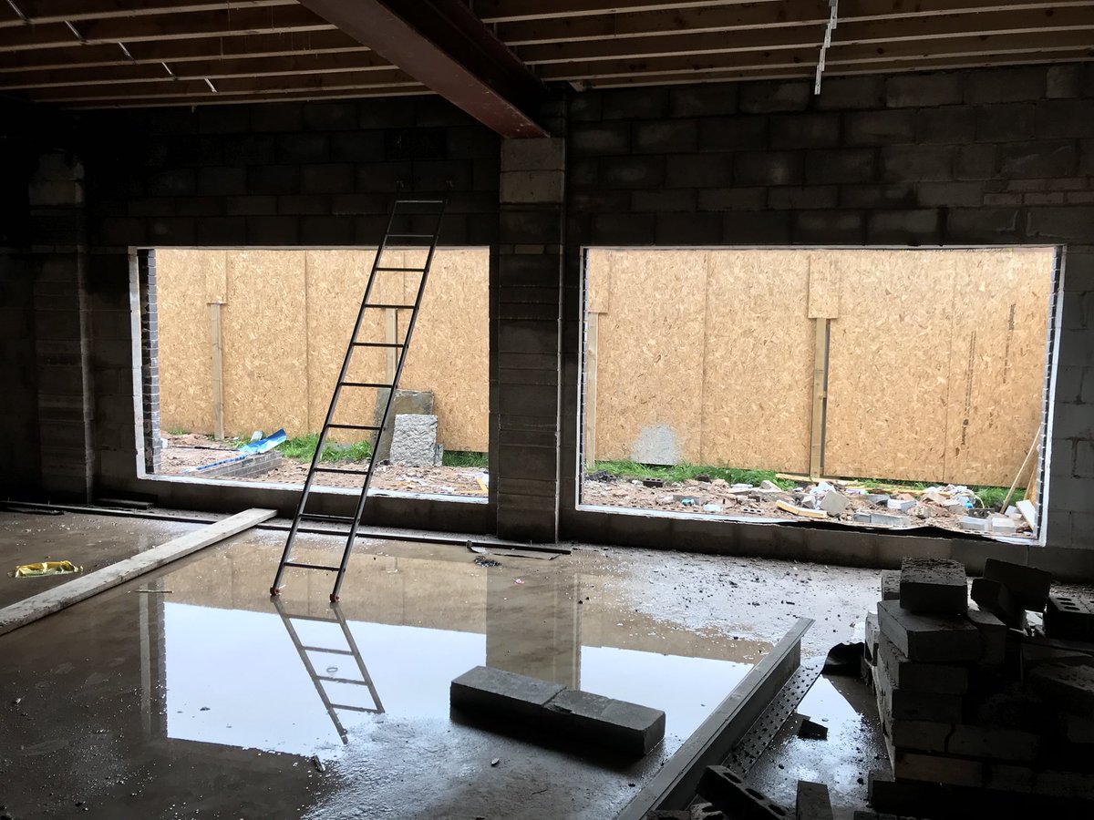 EcobriteUK's tweet photo. Purpose built showroom to come! #manchester #uk #lights #led #yellingtimber #citycentre #welovemanchester https://t.co/VDMmmG4hBH