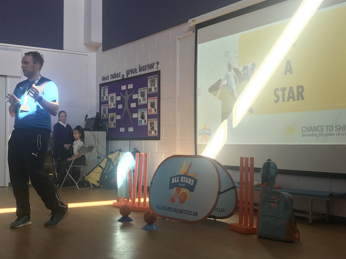 OPA_Darfield's tweet photo. This morning, we welcome Dean from @YorkshireCCC introducing All Stars Cricket to our children. Thank you to Mr Bullingham for arranging. #OPADPE #OPAPE https://t.co/JZnNpbyBuE