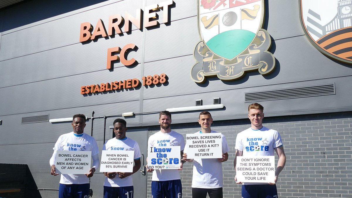 BarnetFC's tweet photo. We're supporting @KnowTheScoreUK as football comes together to tackle bowel cancer. We #KnowTheScore - do you?

Bowel Cancer affects men and women of all ages. Early diagnosis saves lives. #BarnetFC 🐝👇
https://t.co/3mnS1HWOcR https://t.co/CBkvmtKQj3