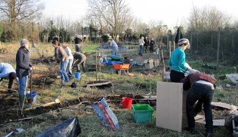 RootsToWork's tweet photo. Deadline Thurs>> @SHPcharity is hiring a Green Scheme Coordinator to run their new project supporting #Homeless people across #London >> Pls RT @Capital_Growth @organiclea @growing_health @cfgn_growers @LondonFoodLink @GroundworkLON @SydenhamGarden >> https://t.co/M1fJR9En20 https://t.co/GKqH7qKeJz
