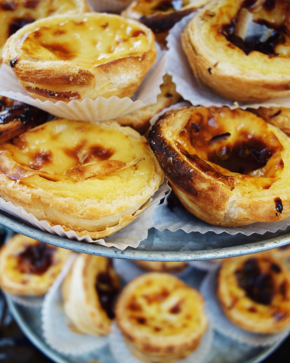 Can’t stop eating #natas 🧡
#truelove @silmartaste 
One of our regular traders , you can see them every Sunday at @thegoodfoodmarket 🤩
.
#sundayfunday #handmade #yum #fruity #bushey #market #busheymarket  #bestmarket #market #farmersmarket