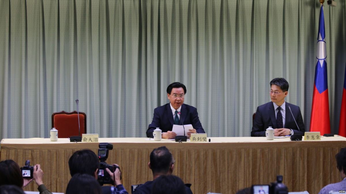 美国之音中文网 tweet media
