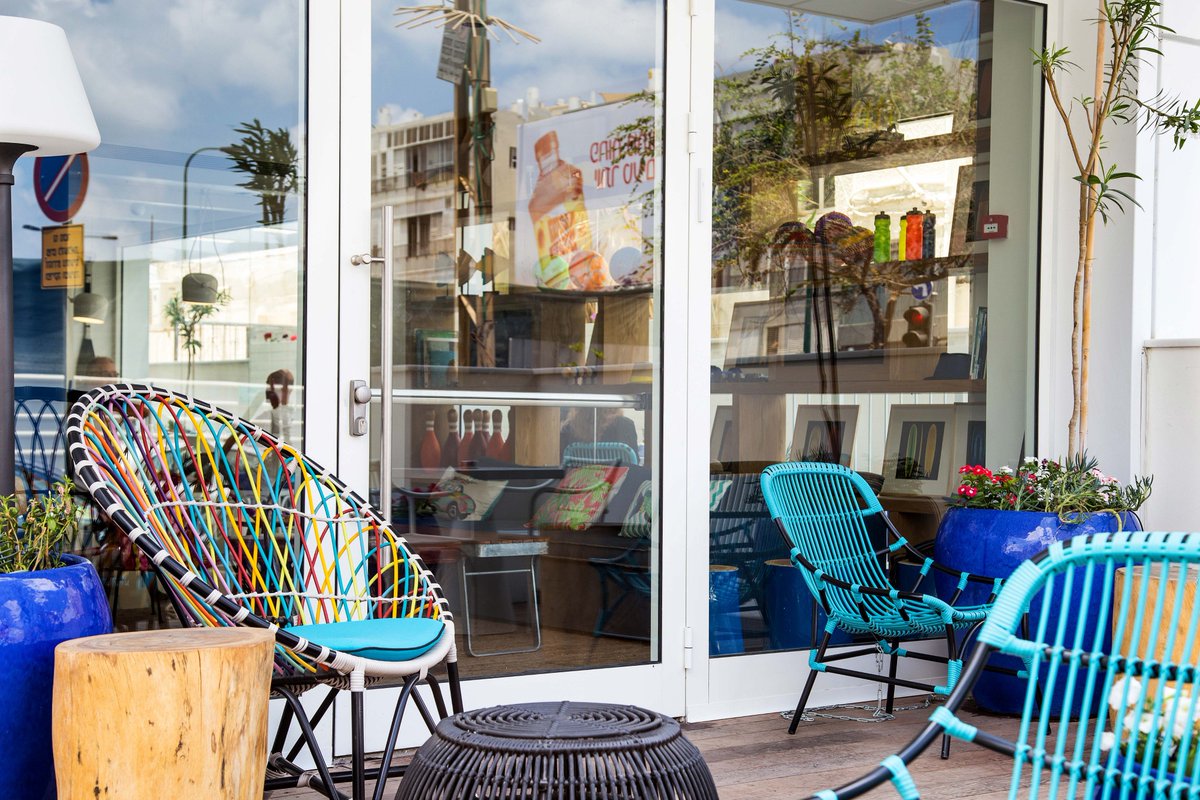 AtlasIsrael's tweet photo. Need a minute?
Our Yam Hotel is full of #goodvibes!
https://t.co/vXZMO9q0fs #hotel #telaviv #relax https://t.co/cNgqVX03aD