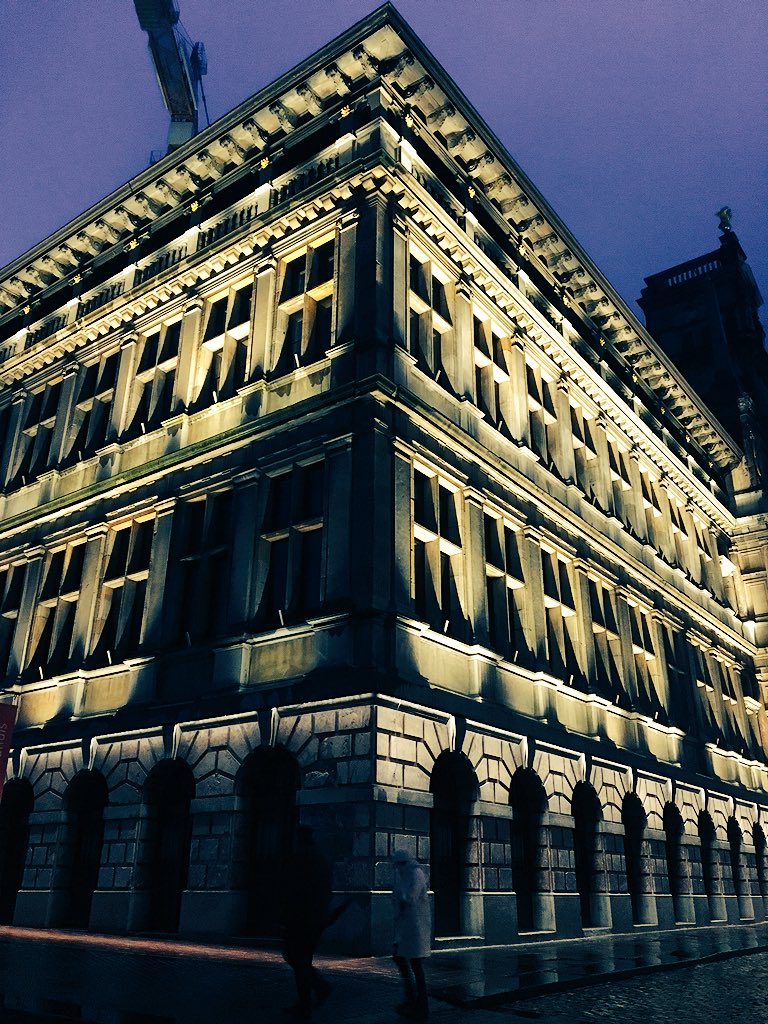 destiniumworld's tweet photo. Can we just admire this superb piece of #architecture you will only find in #antwerp #Belgique #MayDay #LabourDay #StarsofVMart #Motivation #leadership #climatechange #inspiration #startup #WorkersDay #photographer #beautymadebetter #travel #TravelBlog #Eurovision #Destiniumworld https://t.co/9ruV7EJvBZ