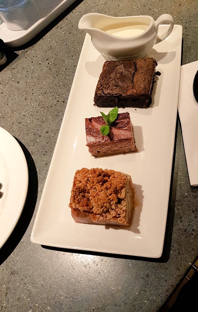 PI_LDNWimbledon's tweet photo. Come try out our delicious new menu 😍 The team loved it and it’s already very popular with our guests ❤️ So why not head down to Premier Inn Wimbledon South? There’s something for everyone 😊 #summerthyme @Samsito @dls29411 https://t.co/WMaPVCMakh