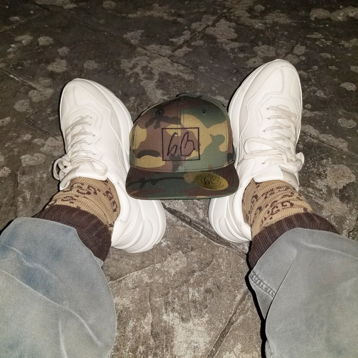 bryansbros's tweet photo. Was In A Sunken Place But.... #bb #Camo #BoxLogo #Narrot #JoggJean #Rython #Sneaker #SomeKnow #BryansBros #WeWearCulture https://t.co/2UDz951WqV
