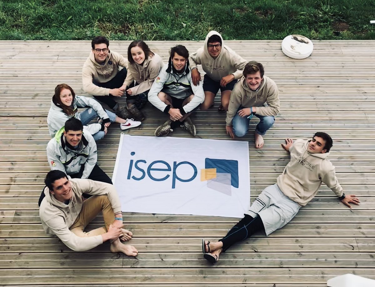 isepvoile1's tweet photo. Fin de la #CCE50 ISEPVoile termine 11ème au classement général en Grand Surprise et 4ème en 100% étudiants 📣🔥 ! Ce fut une semaine incroyable, merci à tous ceux qui nous ont permis de réaliser ça 🌊🙌🏼 @thalesemploi @PolarysGroup @ExpertimeRH @Amaris https://t.co/73dz1sbhaq