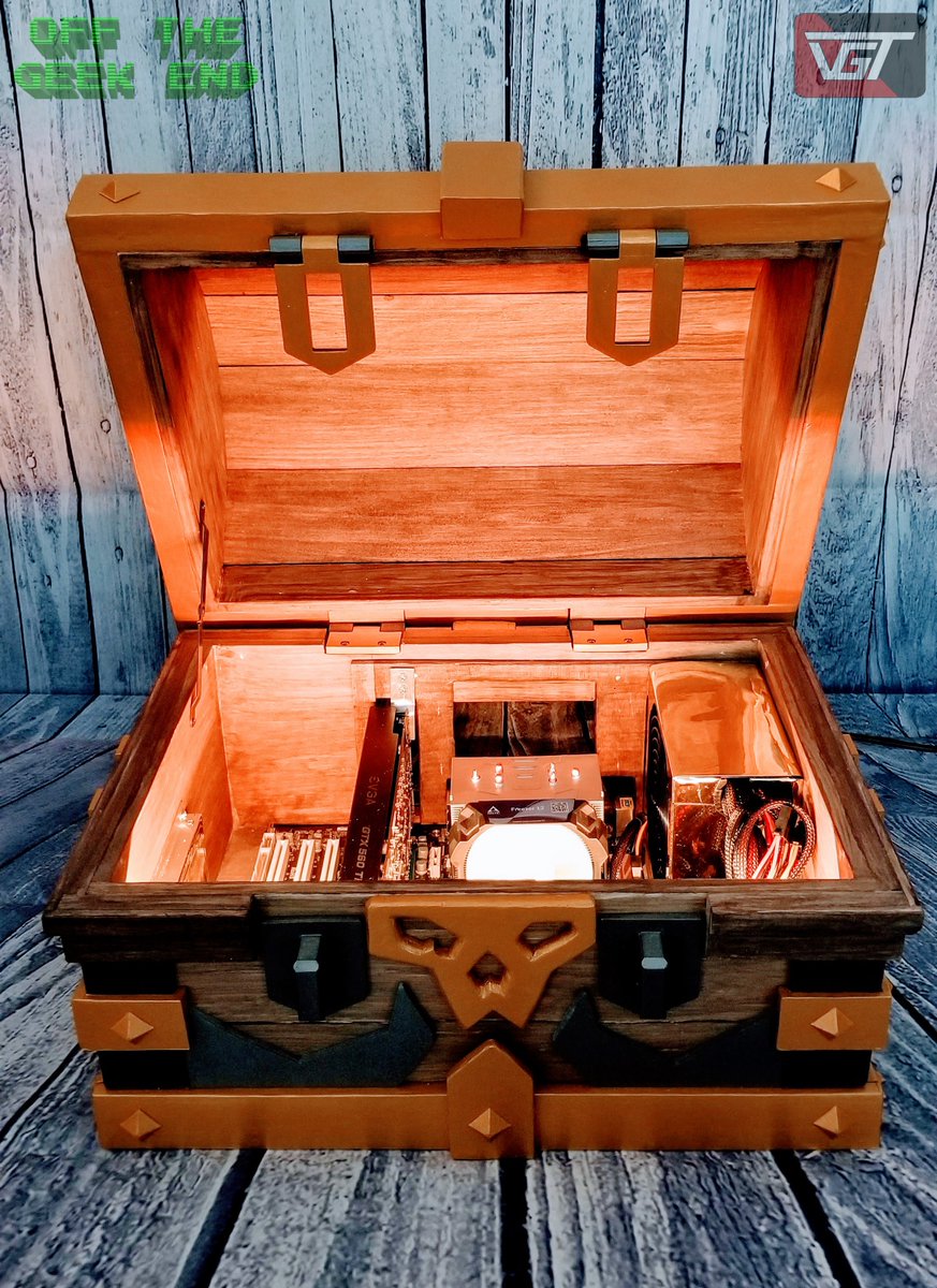 Scratch Build Complete Sea of Thieves Marauder's Chest PC bit