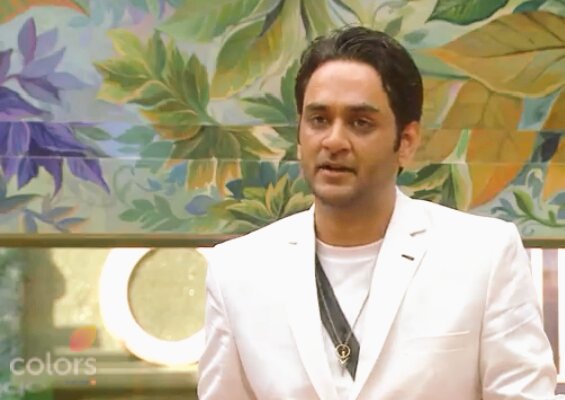 sabiha_lostgirl's tweet photo. Handsome would be an understatement!
#VikasKaBirthday #VikasGupta #NovemberThrowback https://t.co/Obm9lddwLw