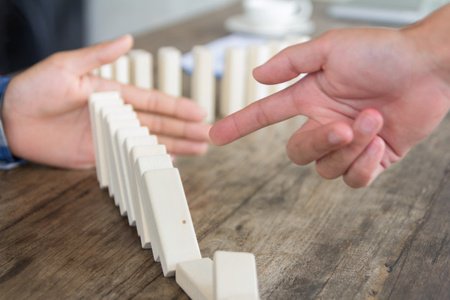 duaneharring_98's tweet image. #WhatIsFraud, #FraudDefinition Telematics and the reefer goo.gl/mV7Sux