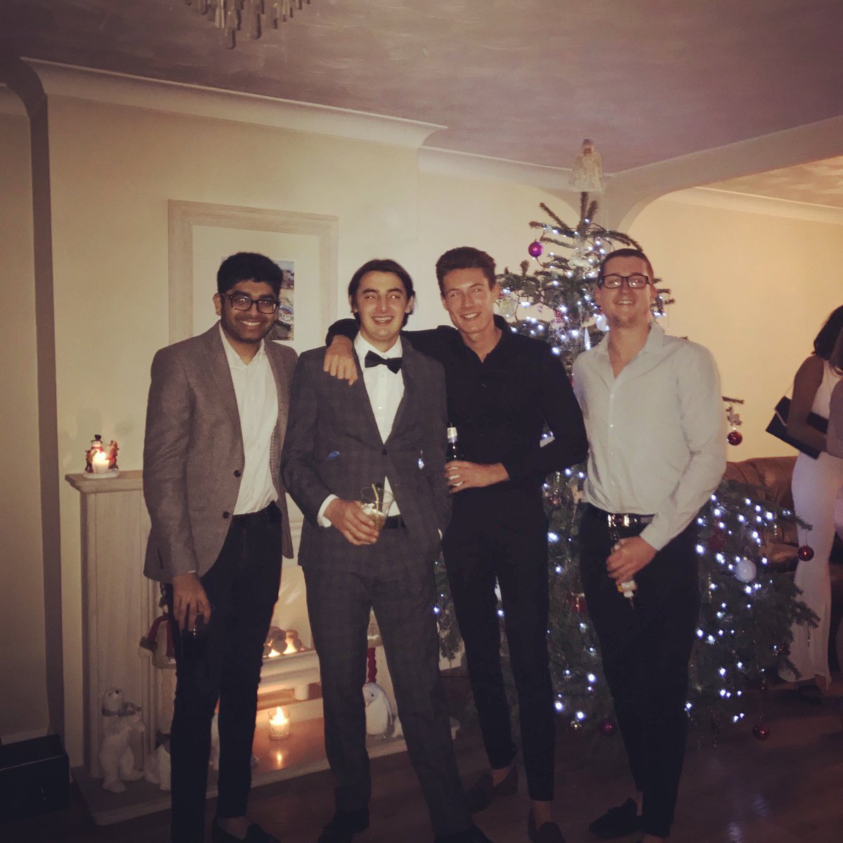 Prit_Patel97's tweet photo. @BDockerill happy 21st mate! Hope you have a sick day, see you soon x https://t.co/lGOykN04E2