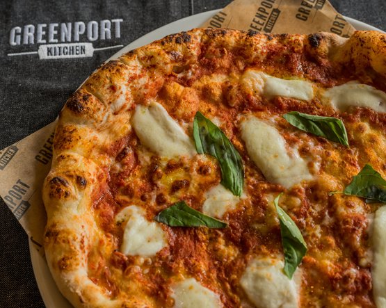 Brookfield_GVM's tweet photo. Treat someone to the ultimate lunch meal, with @GreenportKitch lunch specials experience! https://t.co/4xFKKCdNUx #London #Foodie https://t.co/SDmq71epy5