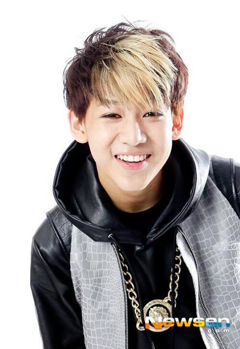 KIDMYBAM's tweet photo. 12.น้องแบมได้เดบิวต์เป็น 1 ในสมาชิกวง GOT7 ซึ่งประกอบไปด้วย เจบี, มาร์ค, แจ็คสัน, จินยอง, ยองแจ, แบมแบม และยูคยอม  และวันที่ 14 มกราคม 2557 ได้เปิดตัวเพลงแรกที่เดบิวต์คือเพลง Girls Girls Girls #LegendBamBamDay https://t.co/2gzWJM2Uwi