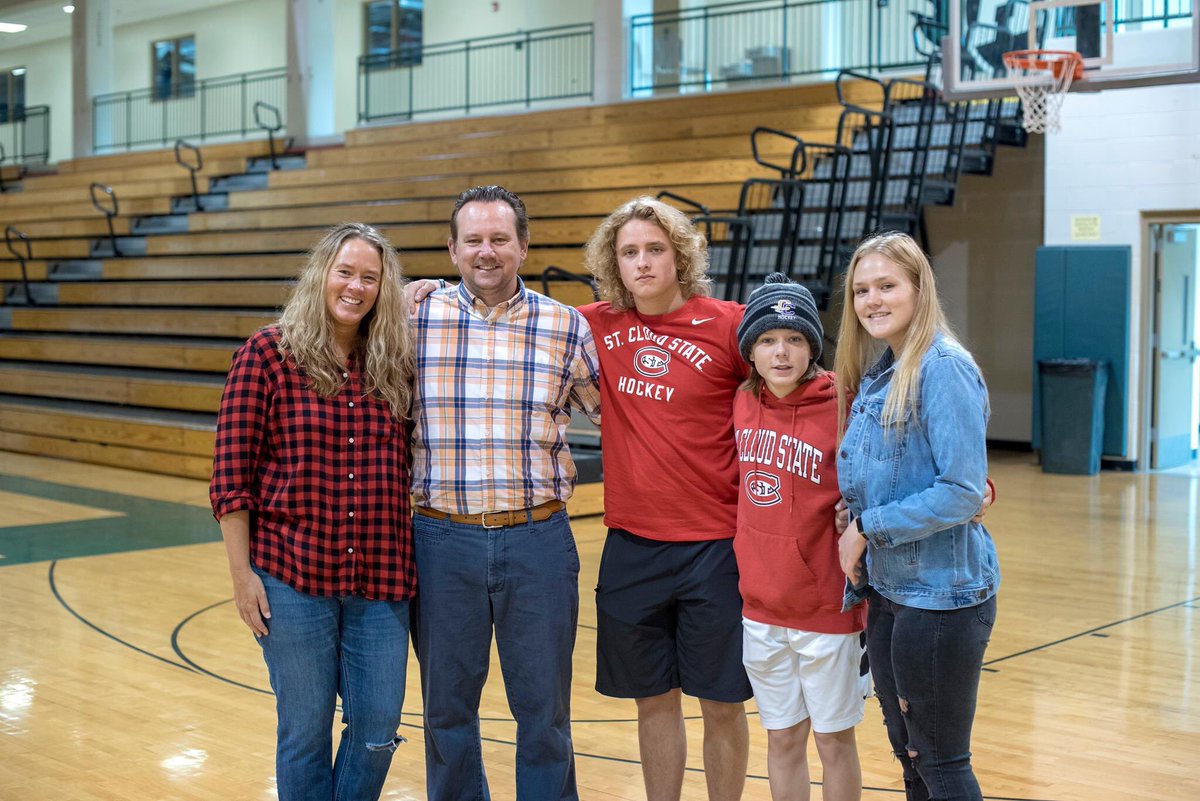 HolyFamilyFire's tweet photo. At today's Convocation, we recognized and celebrated the signing of #NLI to play Division I hockey by  @almauist and @brady_ziemer . Ben signed with @BadgerMHockey and Brady signed with @SCSUHUSKIES_MH. Congrats to both of these guys! @HFhockey https://t.co/pcDRnqIUS6