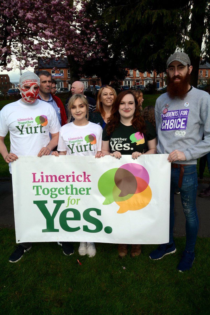 Together4yes's tweet photo. Blindboy Boatclub of the @rubberbandits joined @REPEAL_LK Limerick Together For Yes to show his support for Yes, and highlight why men's votes are so important #Men4Yes https://t.co/ghUZMXFBnP