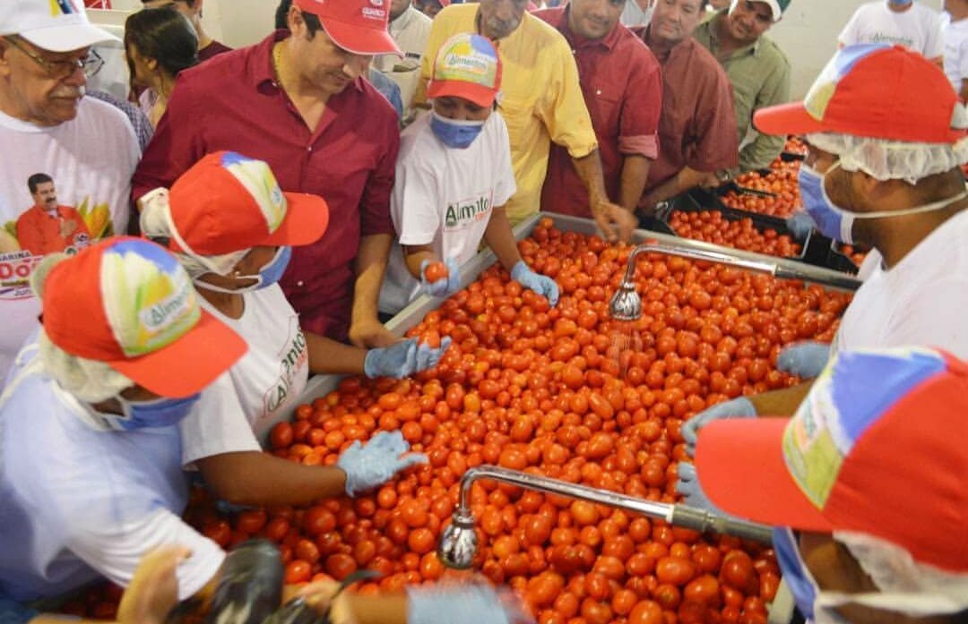 josemvasquez's tweet photo. Todo el reconocimiento para el trabajador y trabajadora Venezolano y guariqueño #TrabajadoresPorLaProsperidad https://t.co/C1GrhwaJ5I