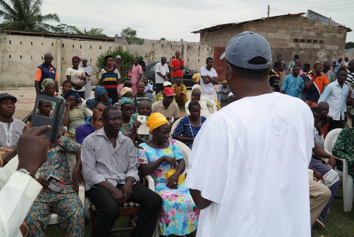EngrKayodeOjo's tweet photo. #Ekiti2018

The train is moving. KAYODE OJO is the song.  We lead, others follow. 

The train at Ilejemeje LGA. ....

#OjoIbukunDe 

#WalkWithKayodeOjo, A NEW EKITI IS POSSIBLE https://t.co/ipATDvYUvo