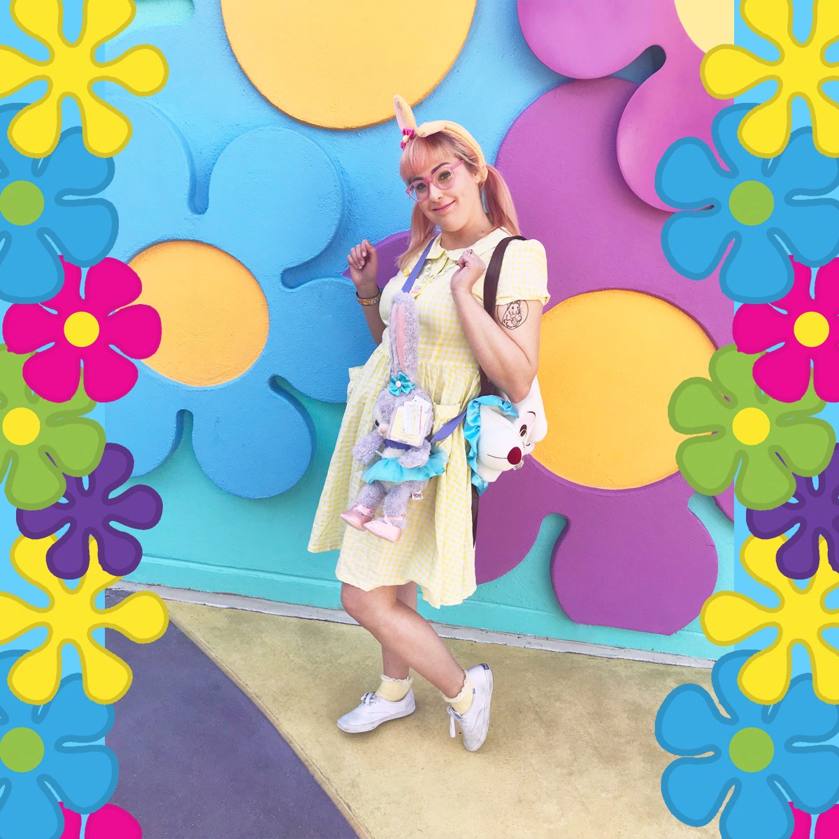 zipadsayidodah's tweet photo. Is there anything better than the #groovywall? Answer: no.
.
#popcenturyresort #WDW #petalspoolbar #petalswall #hippiedippiepool #dinseyworld #disneywalls #wallsofdisney #kawaiidisney #disneyAPs #disneyfashion #ginghamlooks #rabbitlooks #disneybound #missbunny #kawaii https://t.co/dCks2mvMq7