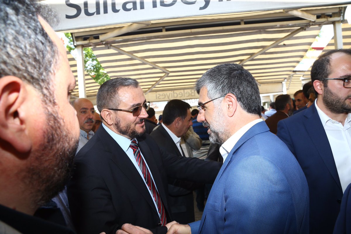 Keskin_Huseyin's tweet photo. Ak Parti 1.Bölge Milletvekili Aday Adayları @eyupozsoy,Yavuz Mert ve @alihaliduslu Beyleri,tebrik edip,başarı diledik... https://t.co/vdJCkGy5ap