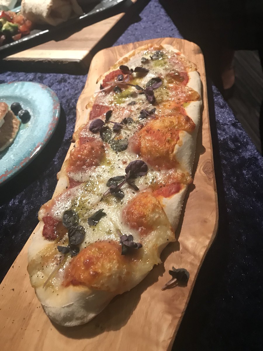 aaron_othman's tweet photo. Thank you @Brakes_Food. Cracking ideas for our f&b offering. #balppa #nfan #partymanworld #marshfarm #fortfun #twizzletops https://t.co/f14rhvGWlg