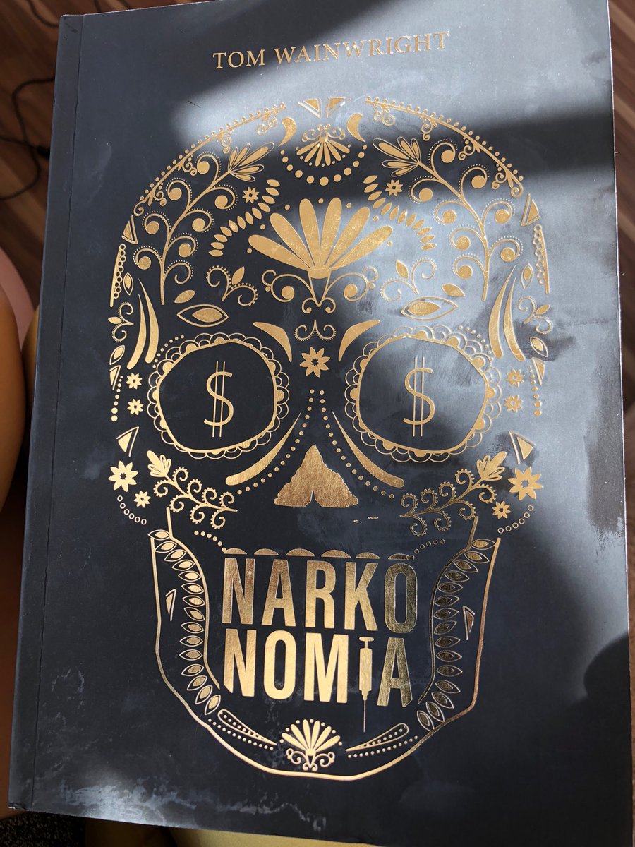 A_Sadowska's tweet photo. Jeśli kartele narkotykowe wiedzą jak ważny jest #csr wiedz, ze coś się dzieje! Pablo Escobar „rządził” nielegalnym biznesem, ale wykorzystując te same mechanizmy co standardowa firma #narconomics #tomwainwright #economist   @TheEconomist https://t.co/Q5P2PwX4yK