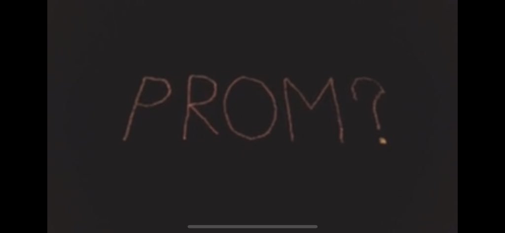 BigDaddyDett's tweet photo. She said yes, FYI. https://t.co/G0XcwCYdFa
