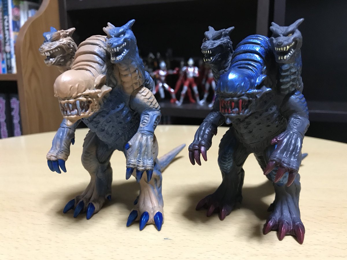 ウルトラ怪獣500 ガルベロス」 ダークガルベロスとの比較