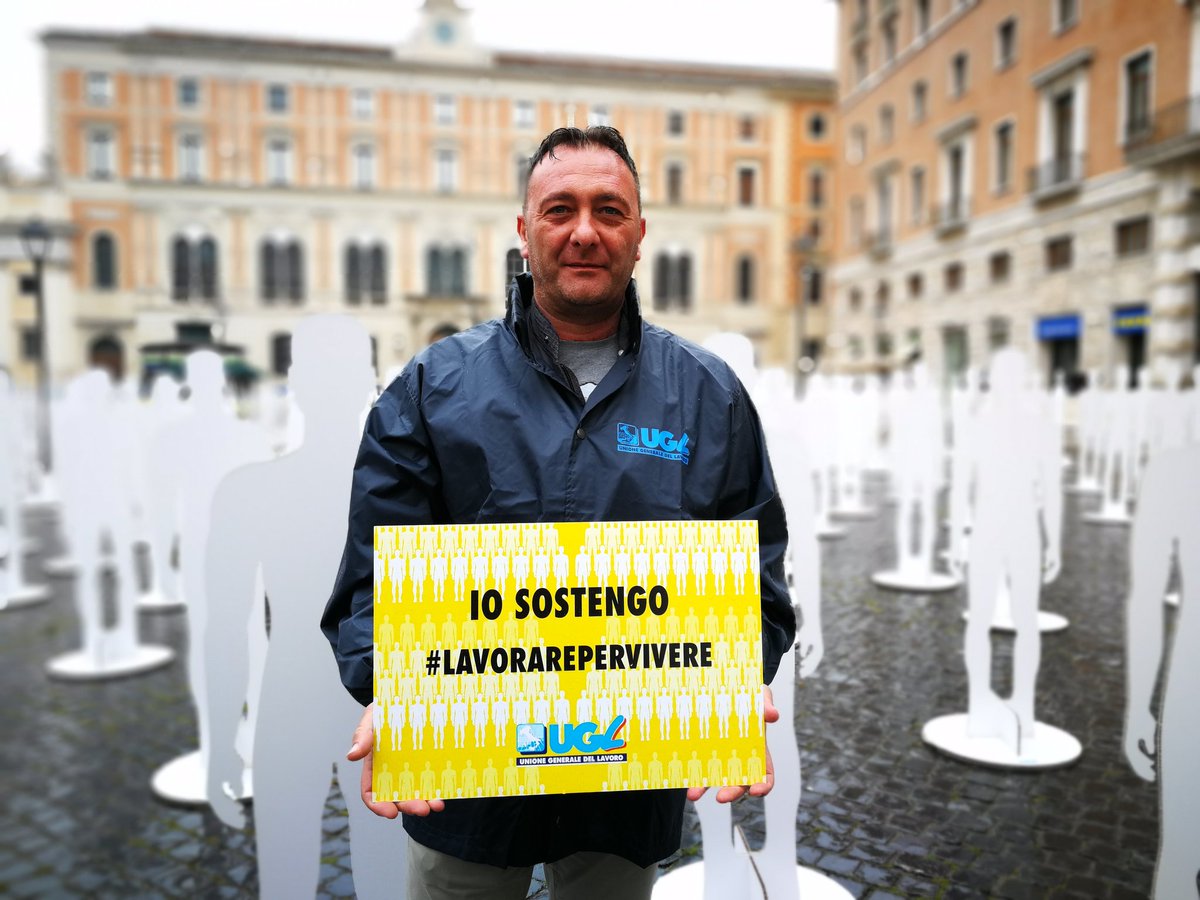 Autoferro_Ugl's tweet photo. #lavorarepervivere @UGLNazionale @74Fasano @MarioCarnevale8 @LeongitoEduardo @FmMilloch @fpcapone https://t.co/vBfNOv9j1U