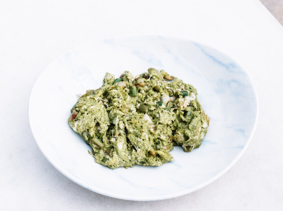 PublicGreens's tweet photo. The best days start here...especially when you get our new breakfast scramble with Kale, Asparagus &amp; Ramps. 🍳🌱💚 #breakfastgram #breakfastscramble #eggs #greeneggs #ramps #asparagus #kaleyeah #eater #eathereindy https://t.co/xTIYaJtVxW